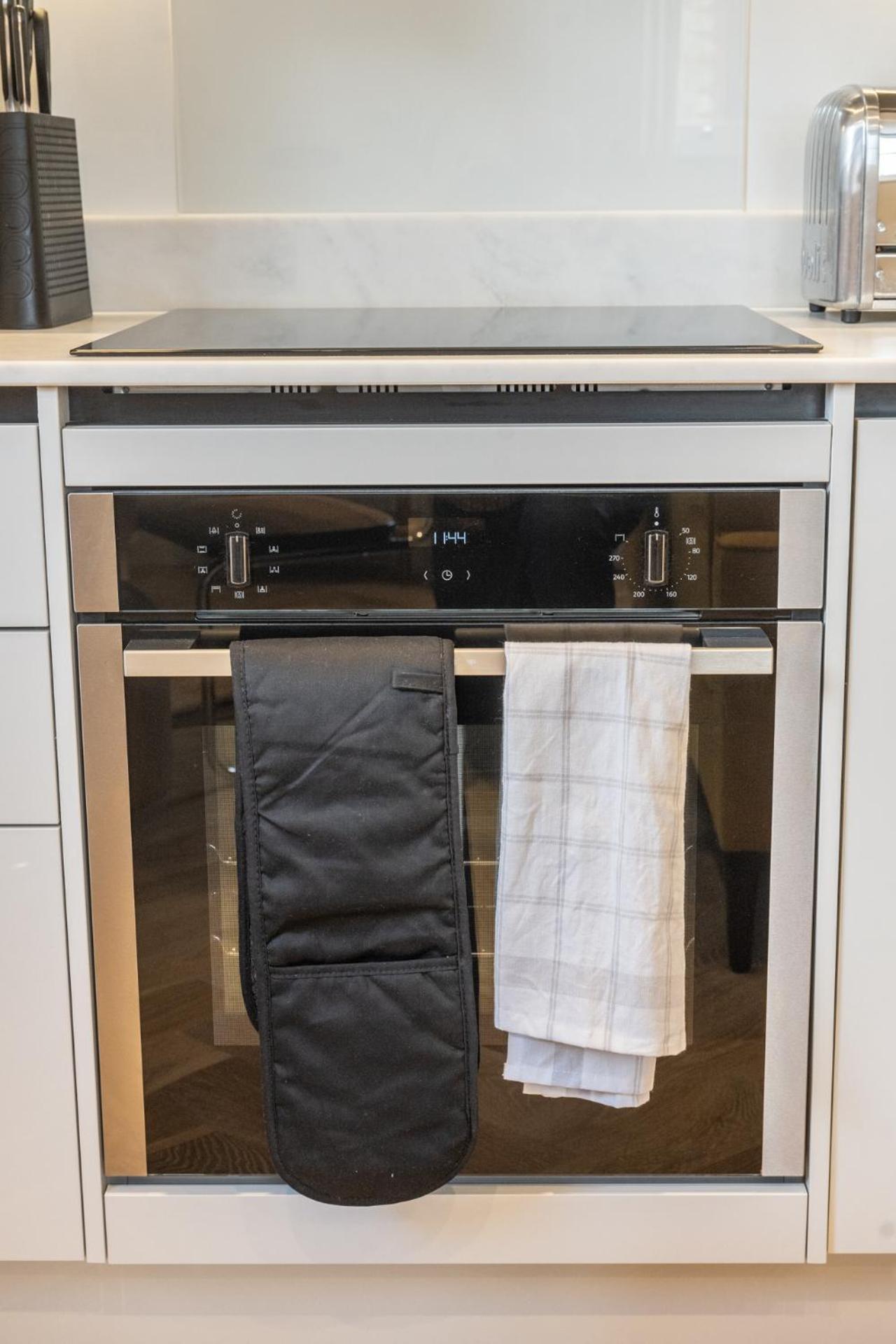 Modern, Stylish Newly Refurbished 2Nd Floor Apartment In Fitzrovia Londres Exterior foto