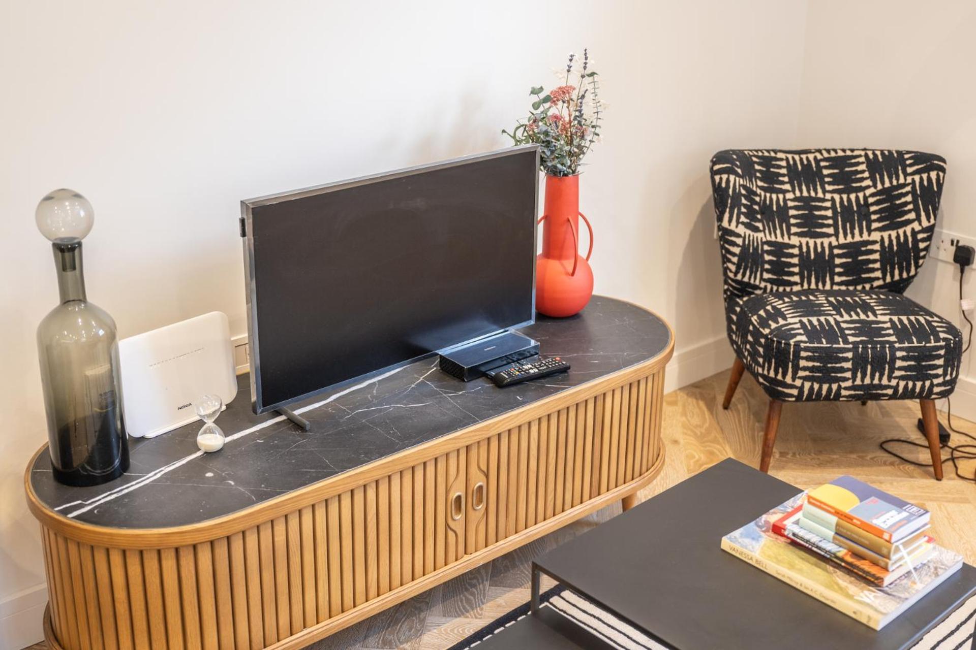 Modern, Stylish Newly Refurbished 2Nd Floor Apartment In Fitzrovia Londres Exterior foto