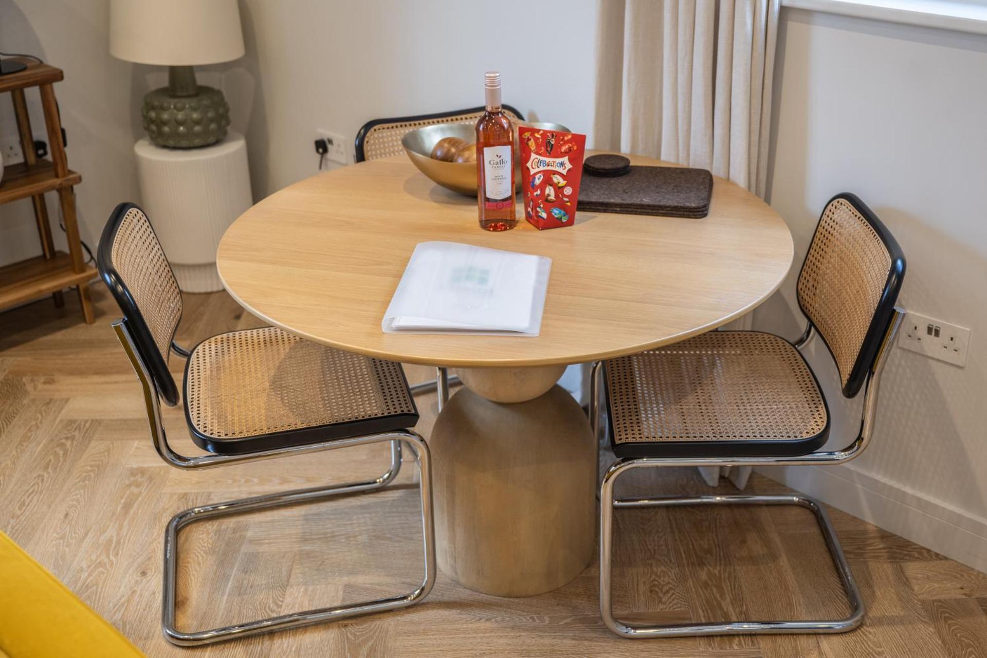 Modern, Stylish Newly Refurbished 2Nd Floor Apartment In Fitzrovia Londres Exterior foto